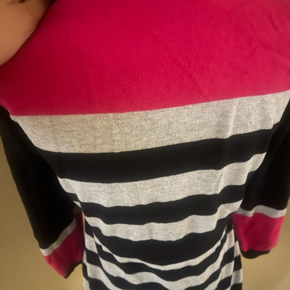 ❄️TAKE 50% OFF LIST PRICE❄️ One A cardigan - Picture 3 of 7